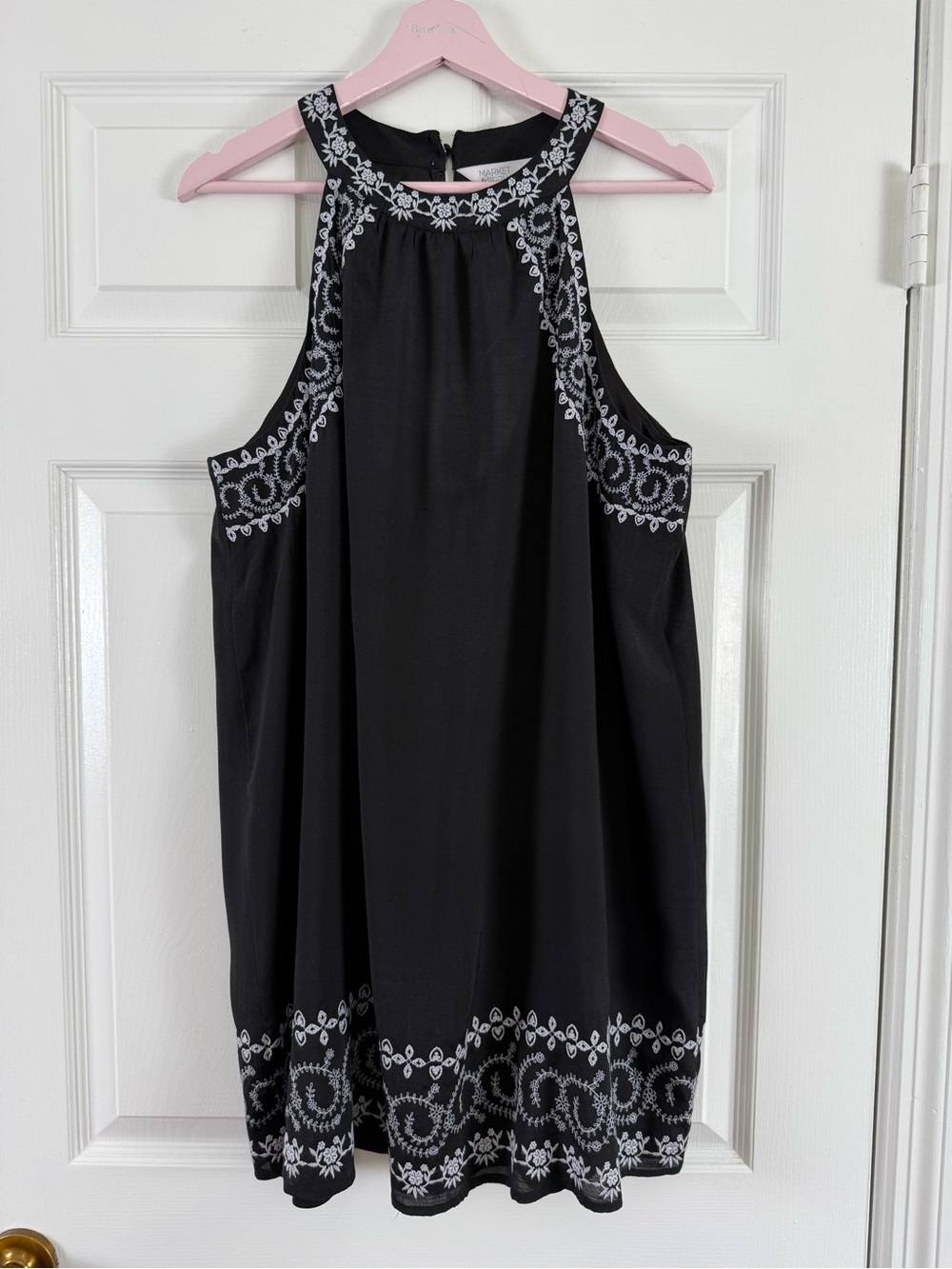 NWT Market and Spruce Black Embroidered Halter Dress Size Medium